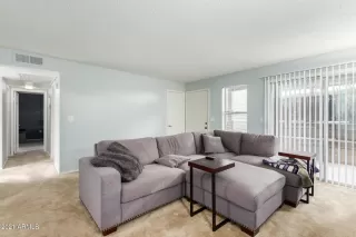 Photo #6: 6211038 Listing 