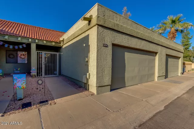 MLS: 6211078 Condo For Sale