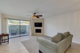 Photo #3: 6211078 Listing