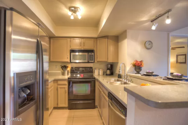 MLS: 6211265 Condo For Sale