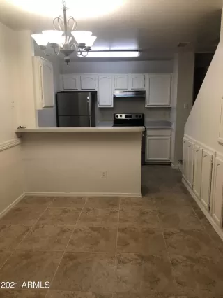 Photo #2: 6211315 Listing 