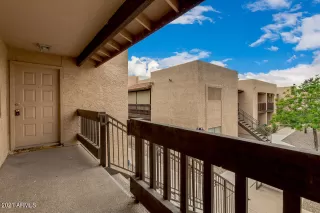 Photo #2: 6211472 Listing