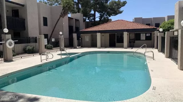 MLS: 6211492 Condo For Sale