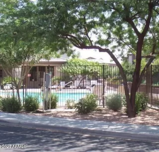 Photo #2: 6211806 Listing