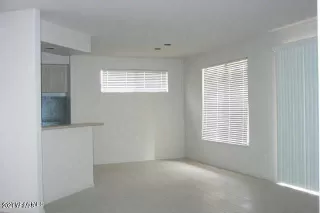 Photo #3: 6211806 Listing