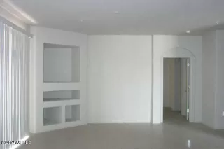 Photo #5: 6211806 Listing