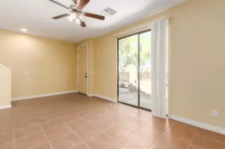 Photo #6: 6211829 Listing