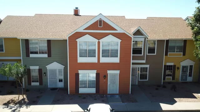 MLS: 6211966 Condo For Sale