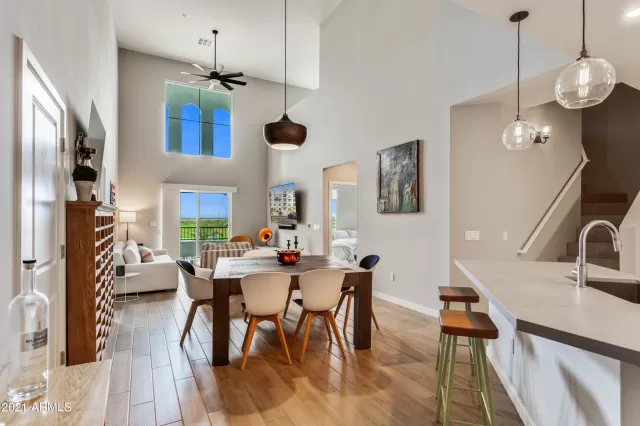 MLS: 6212101 Condo For Sale