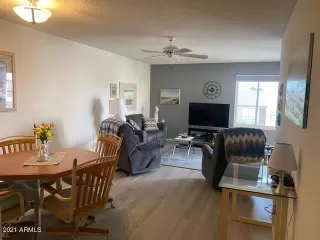 Photo #4: 6212174 Listing