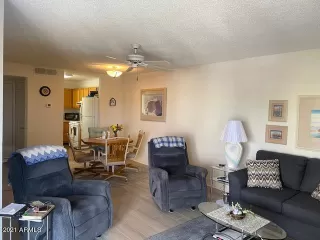 Photo #5: 6212174 Listing