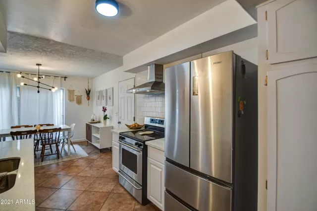 MLS: 6212404 Condo For Sale