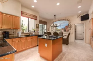 Photo #5: 6212462 Listing 