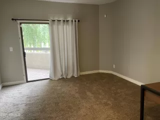 Photo #6: 6212539 Listing