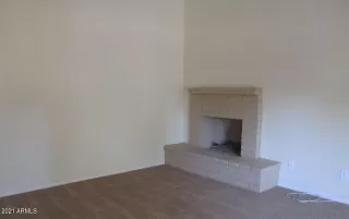 Photo #6: 6212780 Listing