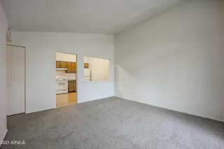 Photo #5: 6212892 Listing