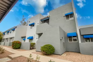 Photo #3: 6212990 Listing