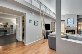 Photo #6: 6213029 Listing