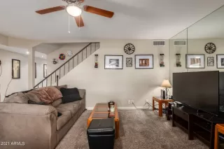 Photo #2: 6213215 Listing 