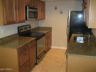 Photo #3: 6213296 Listing