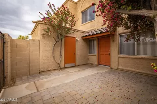 Photo #4: 6213467 Listing