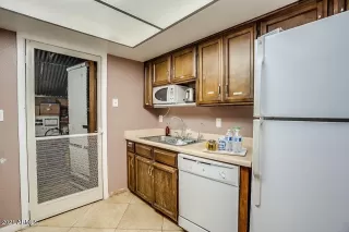 Photo #3: 6213490 Listing