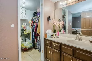 Photo #6: 6213490 Listing