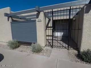 MLS: 6213500 Condo For Sale