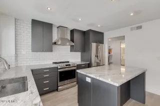 Photo #5: 6213809 Listing 