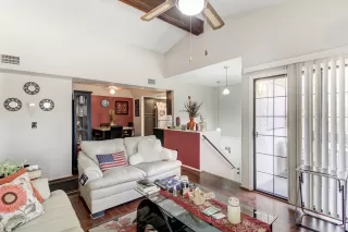 Photo #6: 6214156 Listing 