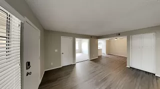 Photo #4: 6214226 Listing