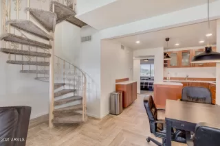 Photo #5: 6214306 Listing