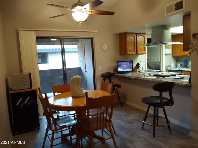 MLS: 6214383 Condo For Sale