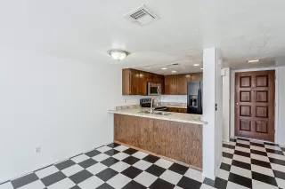 Photo #5: 6214463 Listing 