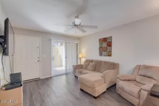 Photo #5: 6214574 Listing