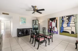 Photo #3: 6214908 Listing
