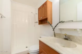 Photo #6: 6215326 Listing 