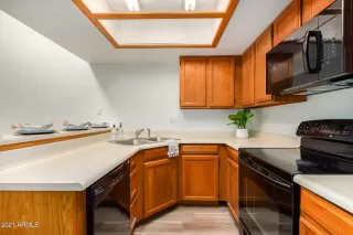 Photo #3: 6215424 Listing