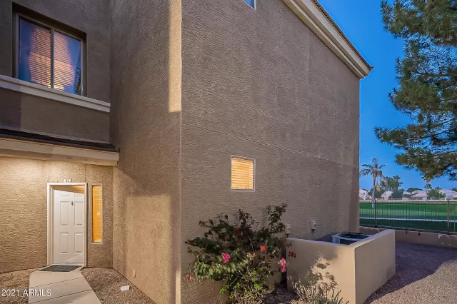 MLS: 6215618 Condo For Sale