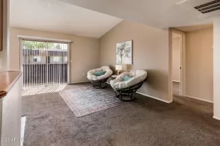 Photo #4: 6215648 Listing 