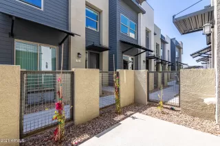 Photo #4: 6215743 Listing