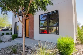 Photo #3: 6215767 Listing