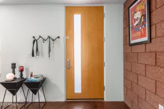 Photo #5: 6215767 Listing