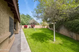 Photo #3: 6215857 Listing