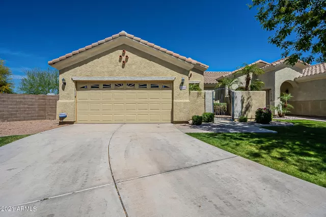 MLS: 6215859 Condo For Sale