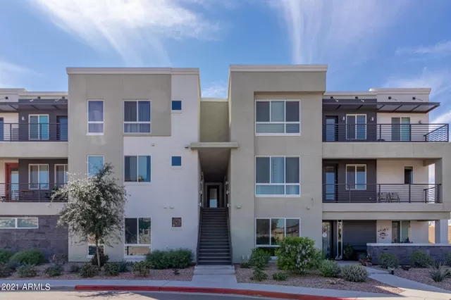 MLS: 6216008 Condo For Sale