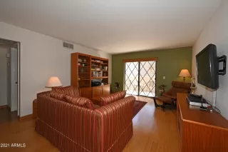 Photo #6: 6216142 Listing 