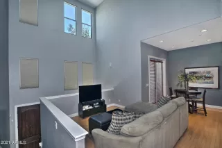 Photo #2: 6216146 Listing 