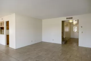 Photo #3: 6216174 Listing