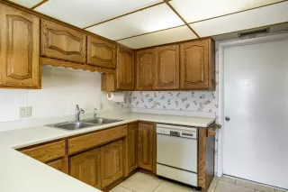 Photo #5: 6216174 Listing